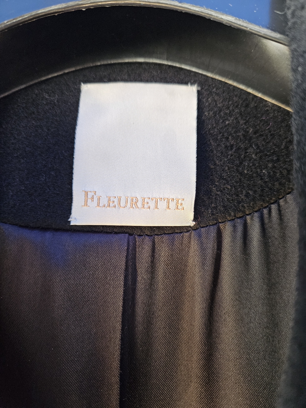 Sophisticated Black Belted Full Length Lambswool Trench Coat - Picture 5 of 9